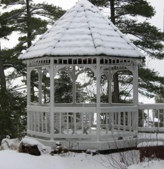 Gazebo in winter