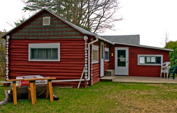 Maude Harris's log cabin in 2009