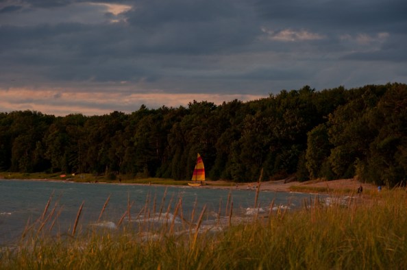 Catamaran at sunset: Barnes Park