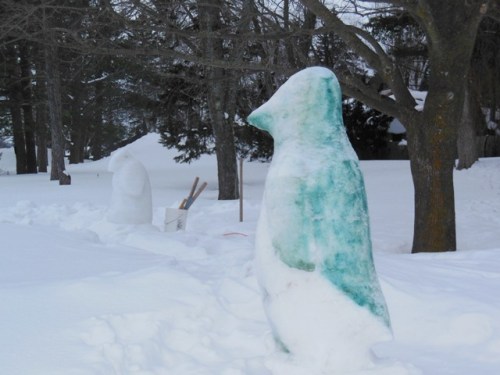 Penguin has a blue tuxedo