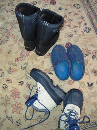 Work boots, work slippers and work boots too