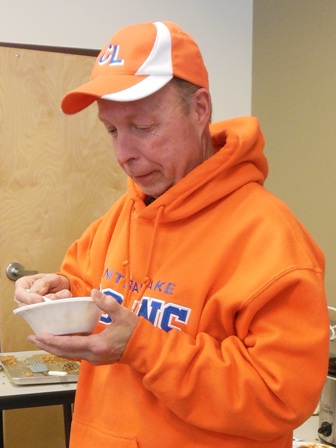 Don Schultz in Trojans Orange