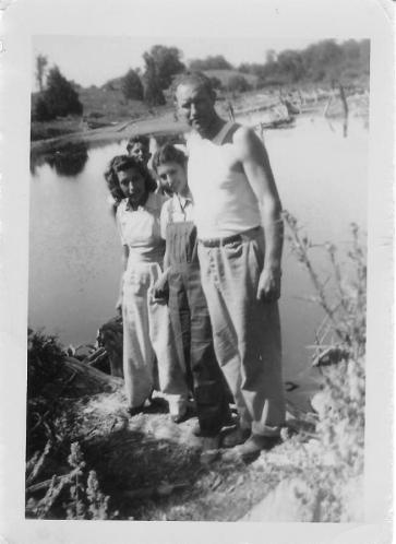William Arden Bennett family - Wiltse Pond 1940s