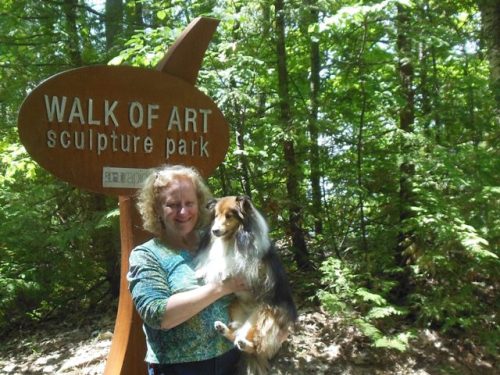 Dawn and Katie at the Walk of Art