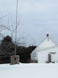 Barnard memorial flagpole DSCN2780